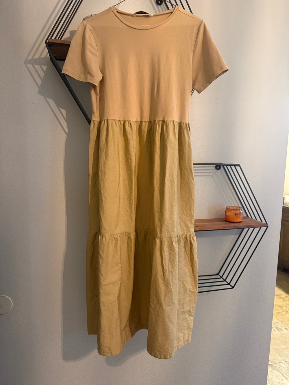stradivarius Beige and Mustard Two-Tone Tiered Midi Dress